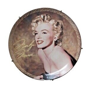 Marilyn Monroe "Luscious in Lace" Love Marilyn Bradford Collection Plate Vintage